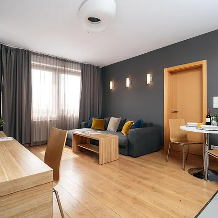 Old Town Market Square 3 Min View & Ac Garage - Atelier Krawiecka By Uniquerent *